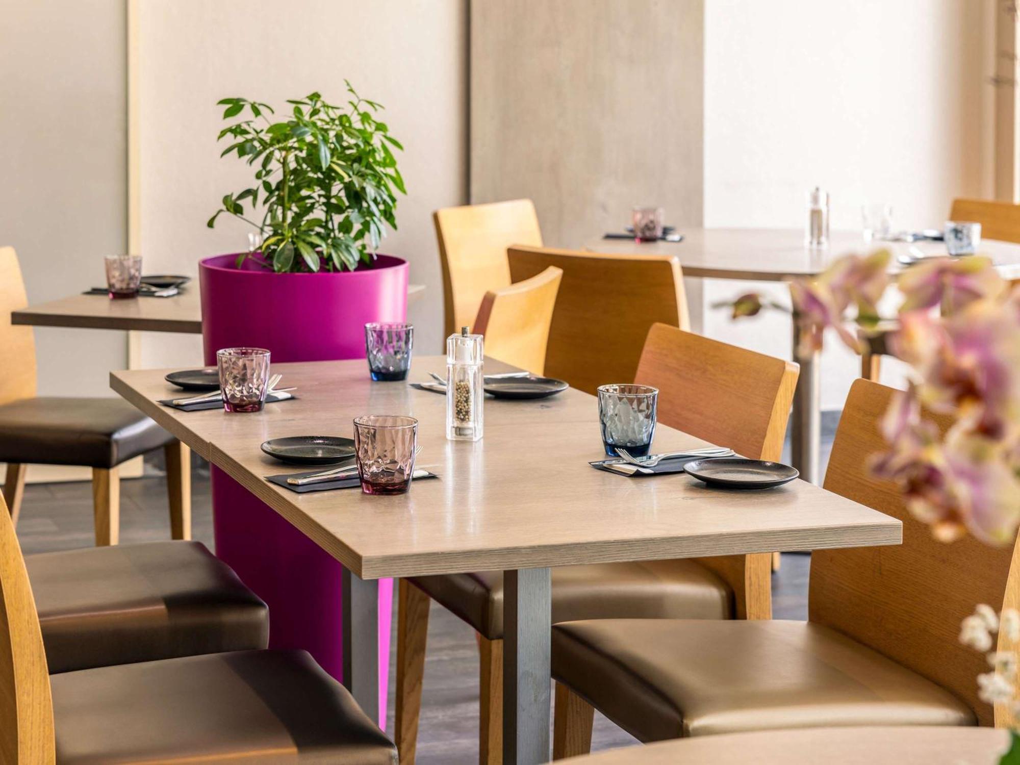 Mercure Strasbourg Aeroport Ostwald Exteriör bild
